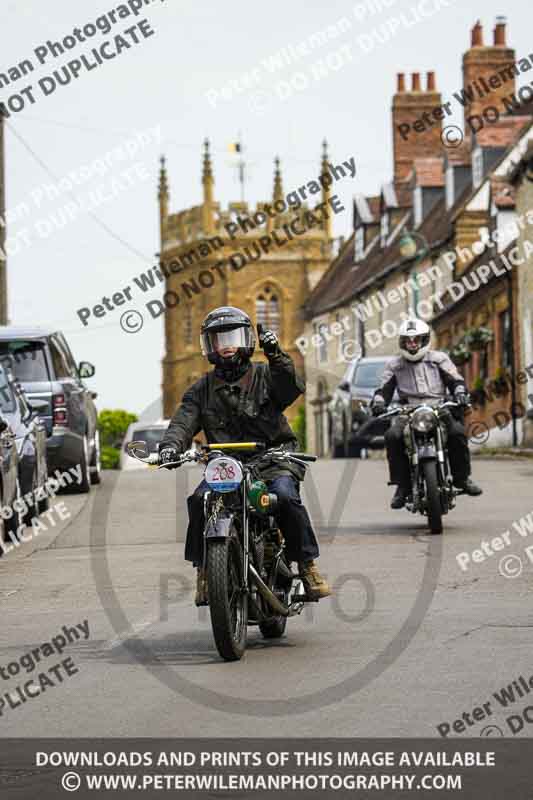 Vintage motorcycle club;eventdigitalimages;no limits trackdays;peter wileman photography;vintage motocycles;vmcc banbury run photographs